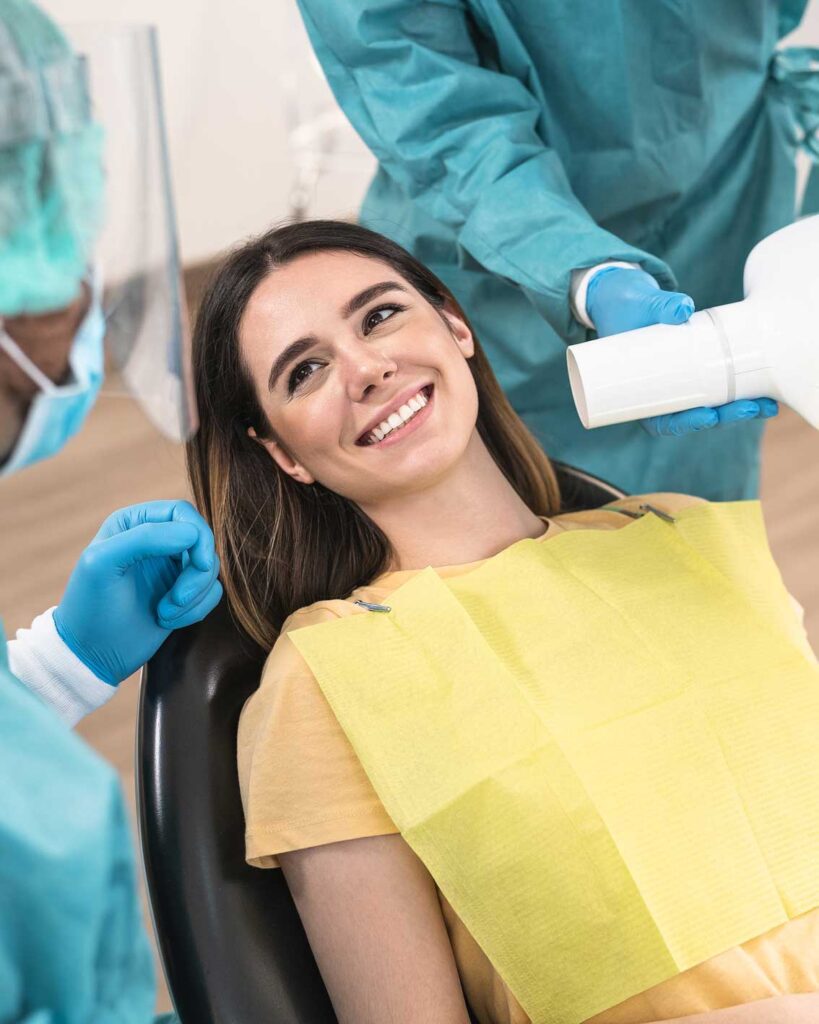cirugía oral en Puertollano, cirugía dental en Puertollano, cirujano oral en Puertollano.